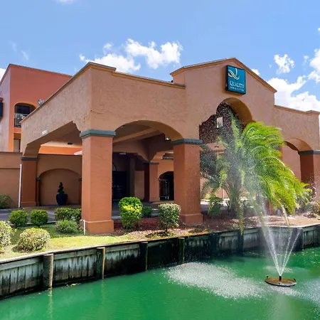 Quality Inn & Suites Jacksonville-Baymeadows-3